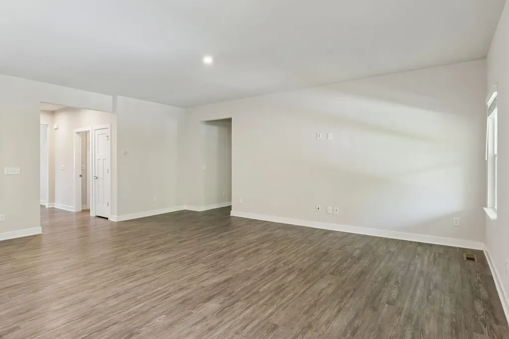 3404 Woodcrest Court Columbia TN 38401