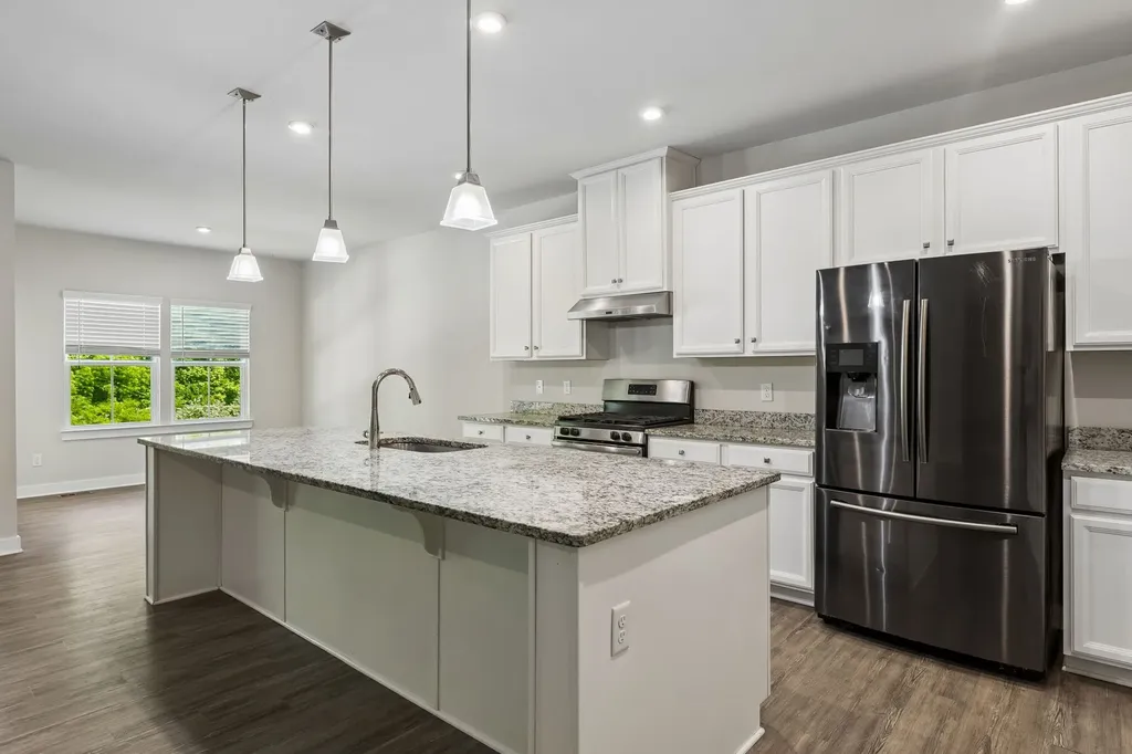 3404 Woodcrest Court Columbia TN 38401