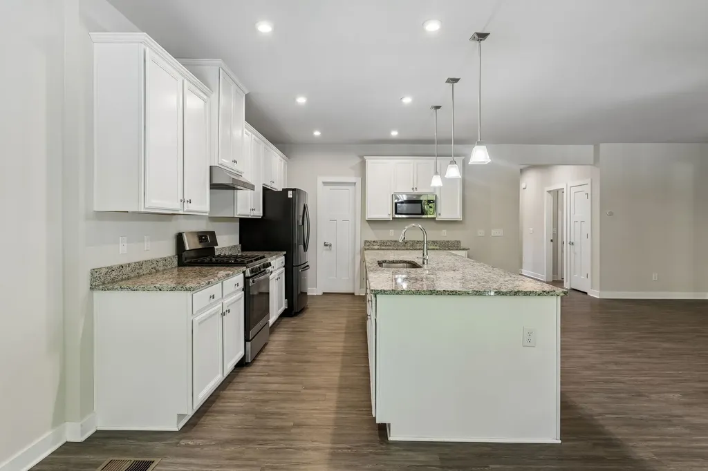 3404 Woodcrest Court Columbia TN 38401