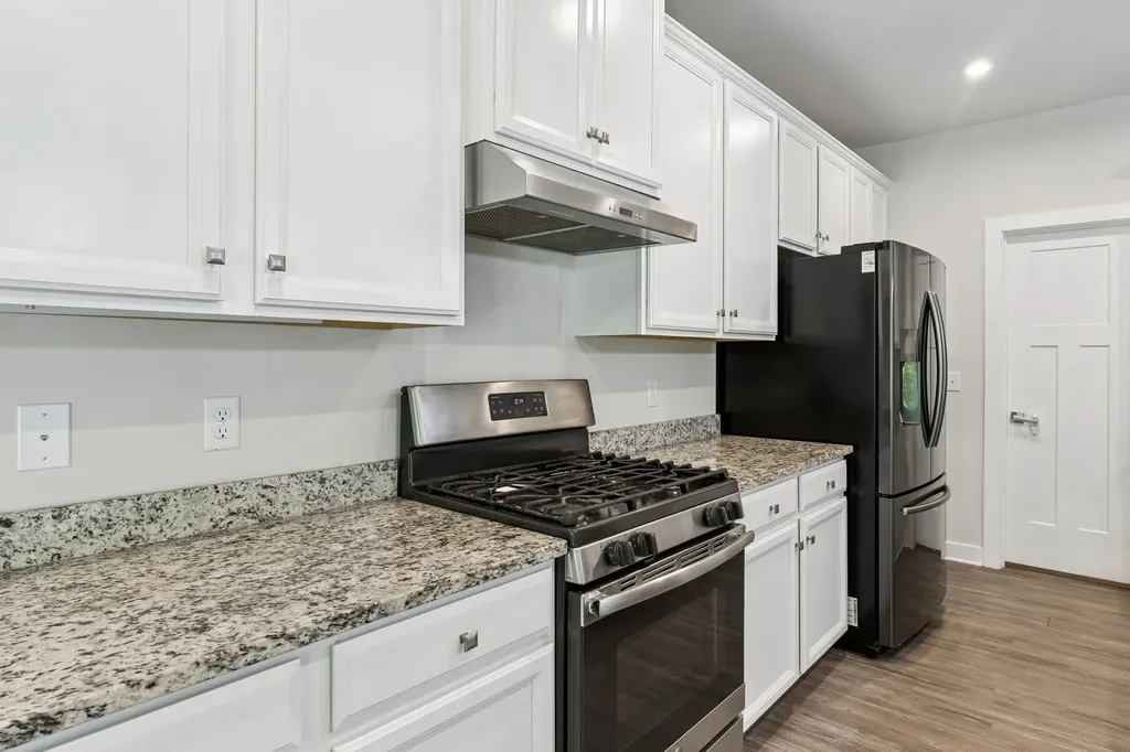 3404 Woodcrest Court Columbia TN 38401