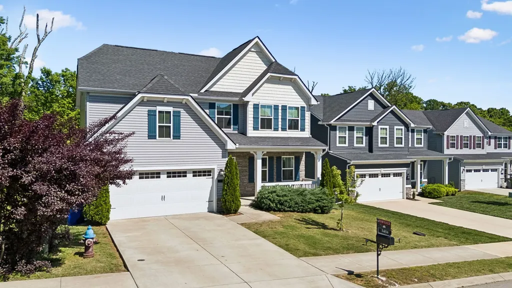 3404 Woodcrest Court Columbia TN 38401