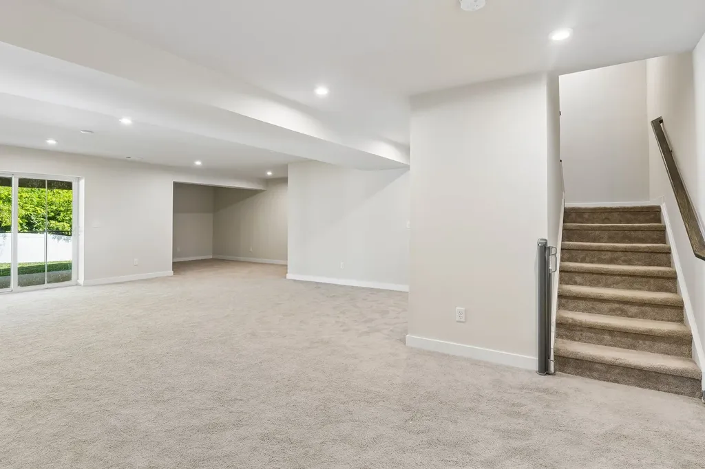 3404 Woodcrest Court Columbia TN 38401