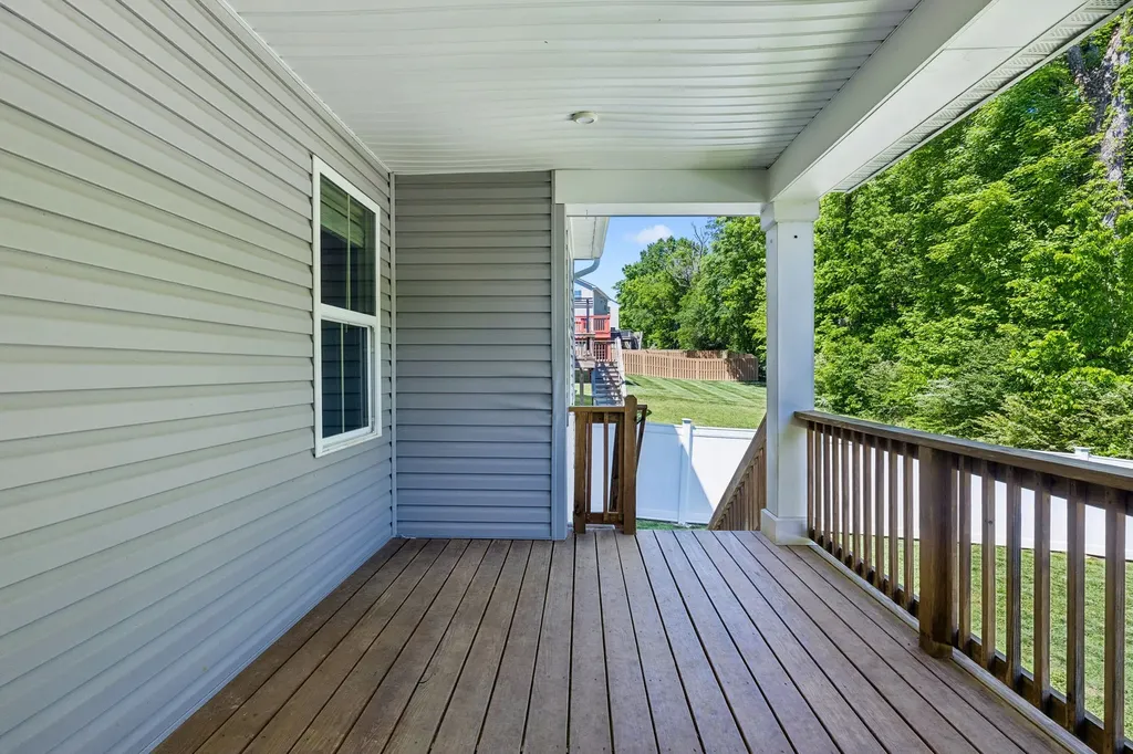 3404 Woodcrest Court Columbia TN 38401