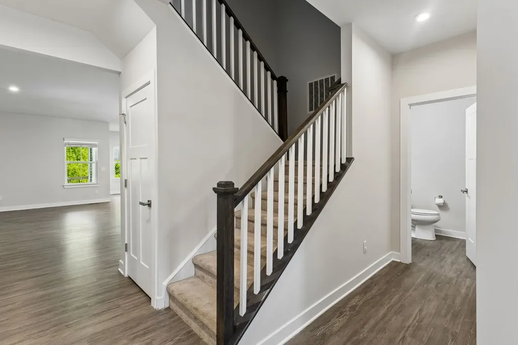 3404 Woodcrest Court Columbia TN 38401