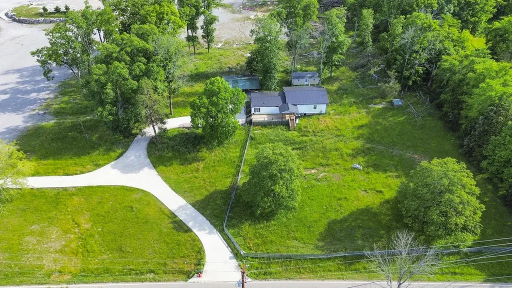 2060 Old Lebanon Dirt Road Mount Juliet TN 37122