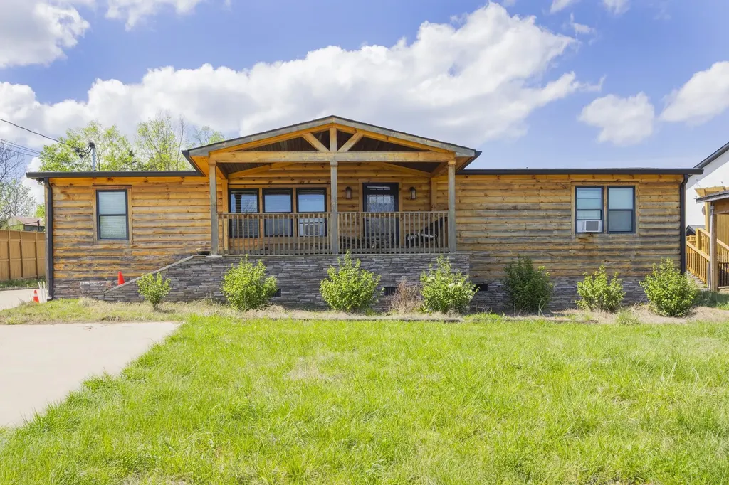 2060 Old Lebanon Dirt Road Mount Juliet TN 37122