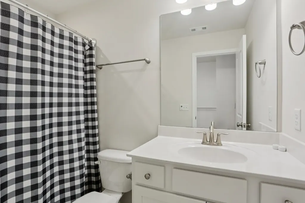 207 Mount Royal Court Murfreesboro TN 37128