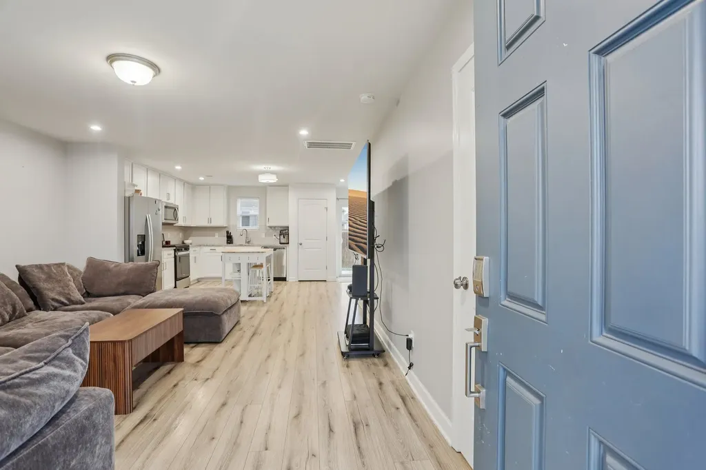 207 Mount Royal Court Murfreesboro TN 37128