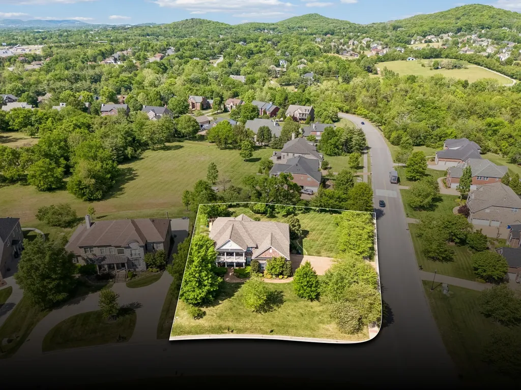 9224 Sydney Lane Brentwood TN 37027