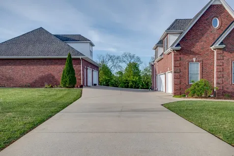 2237 Richard Garrett Christiana TN 37037