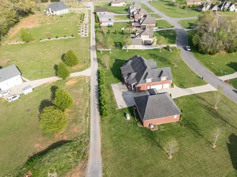 2237 Richard Garrett Christiana TN 37037