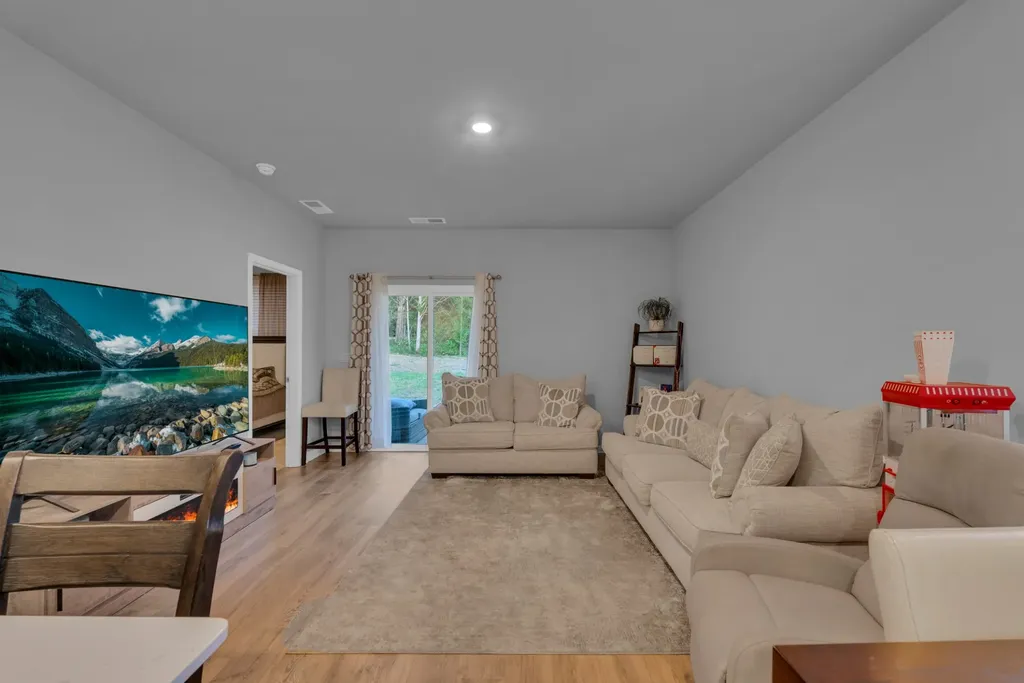 884 Long Leaf Road Lebanon TN 37087