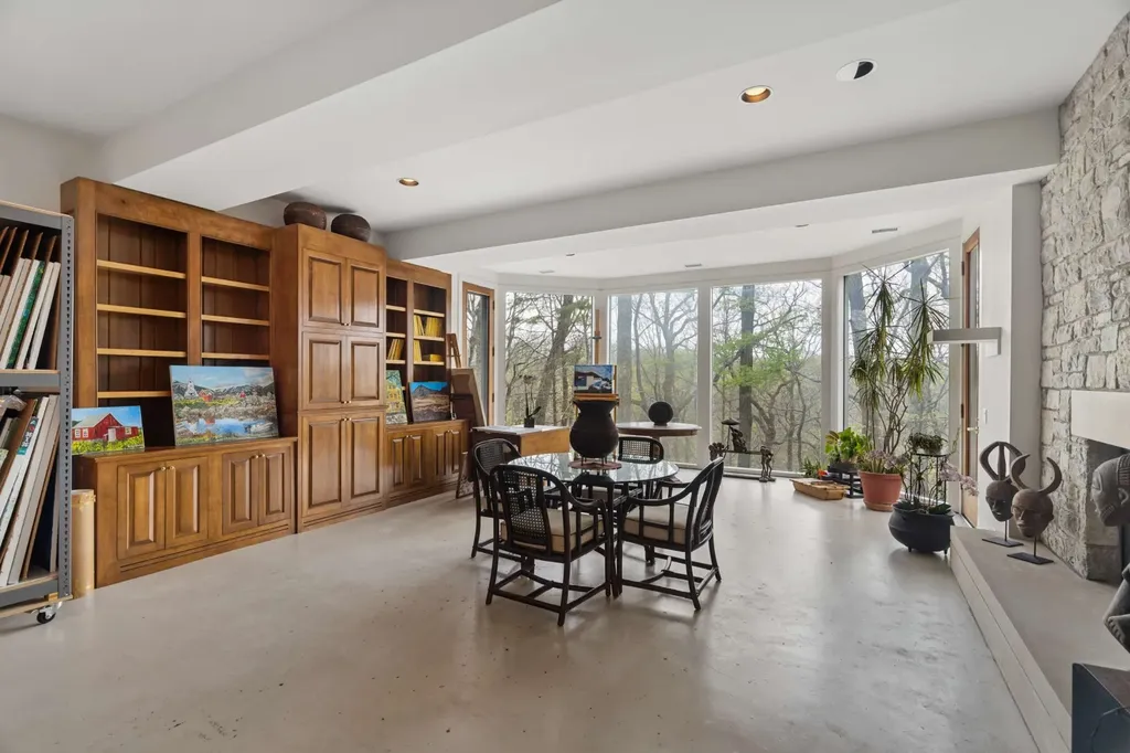5870 Fredricksburg Drive Nashville TN 37215