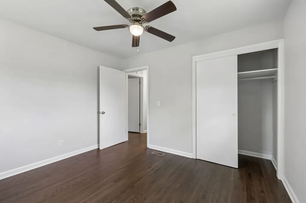 1003 Twin Creek Road Charlotte TN 37036