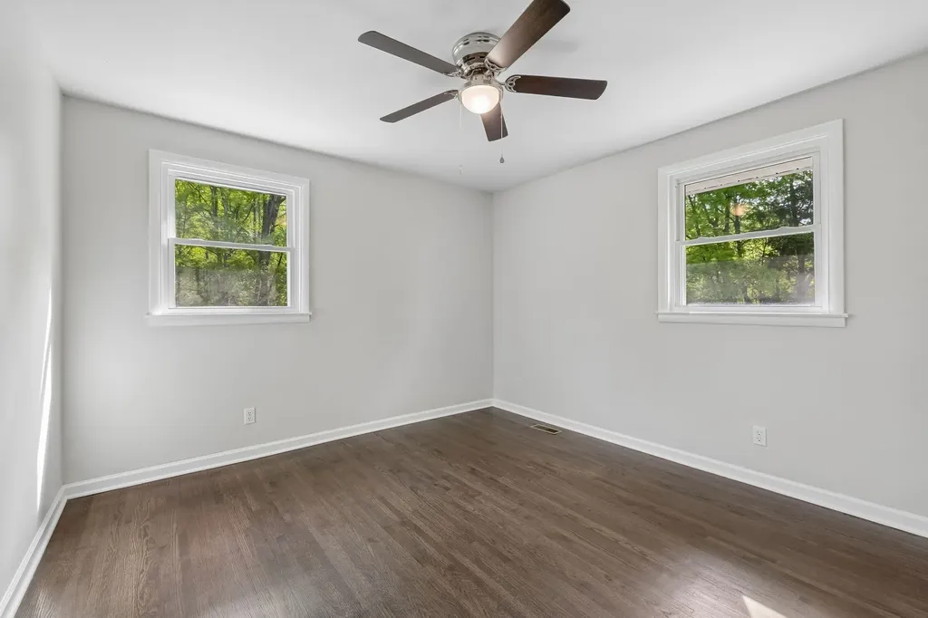 1003 Twin Creek Road Charlotte TN 37036