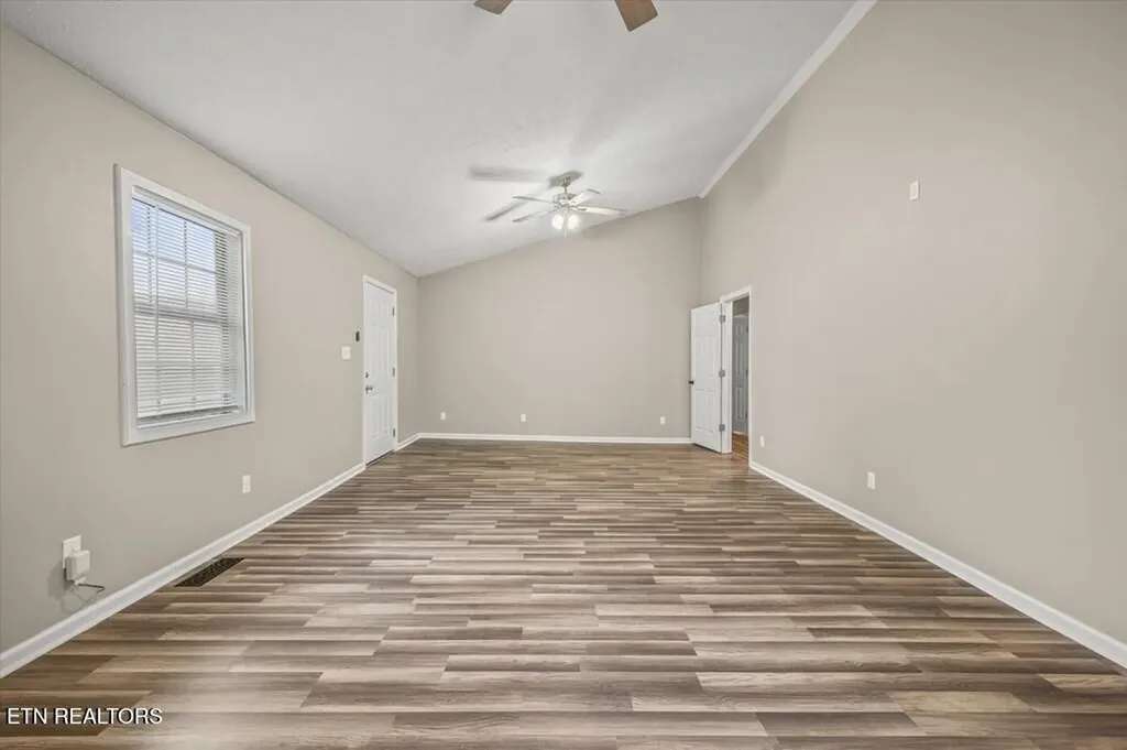 518 Flatt Spur Road Jamestown TN 38556