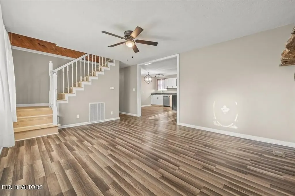 518 Flatt Spur Road Jamestown TN 38556