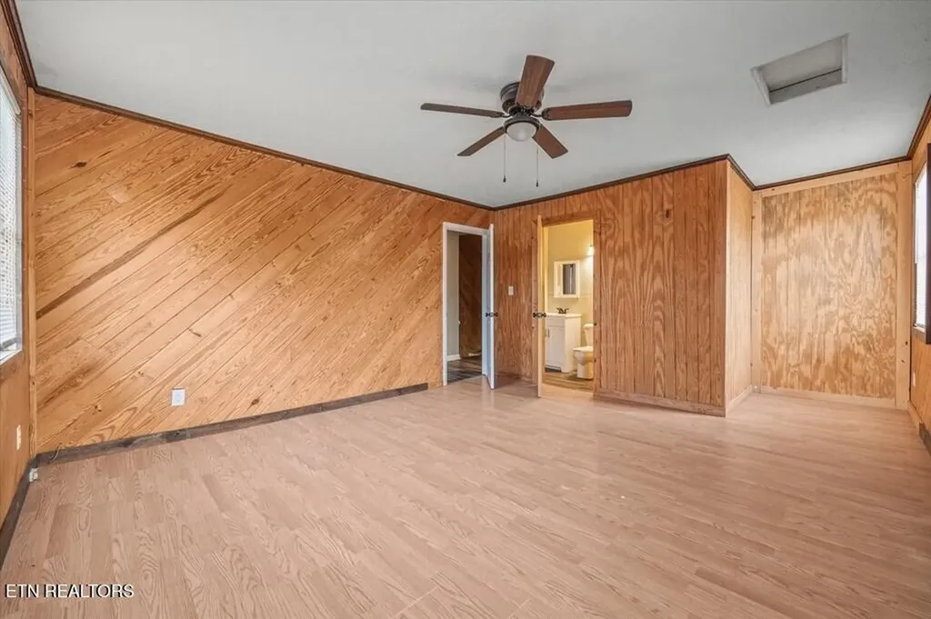 518 Flatt Spur Road Jamestown TN 38556