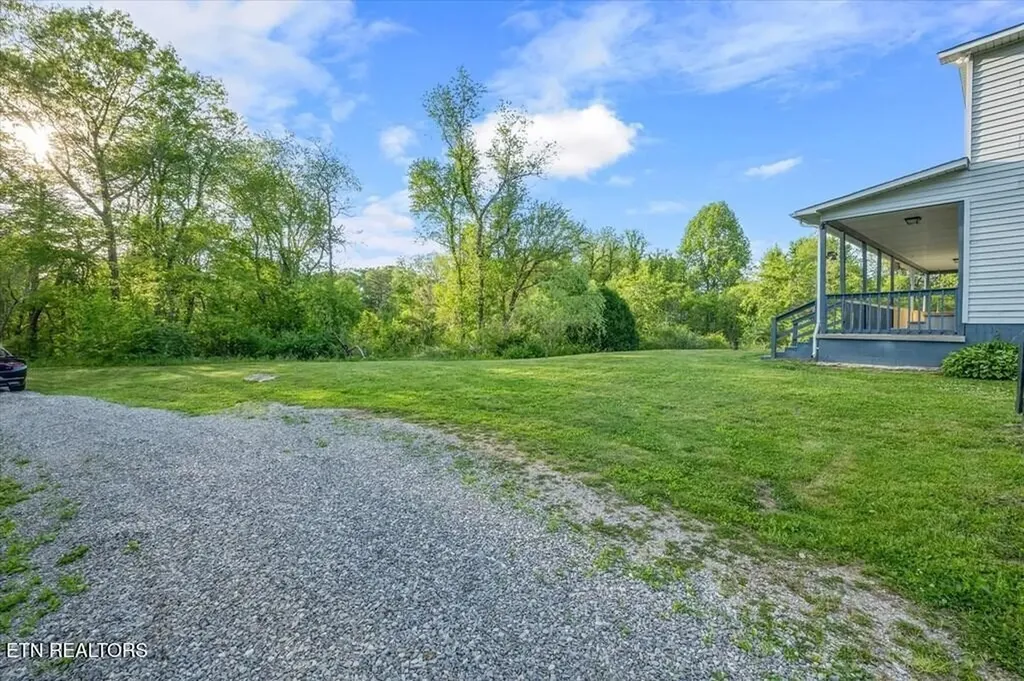 518 Flatt Spur Road Jamestown TN 38556
