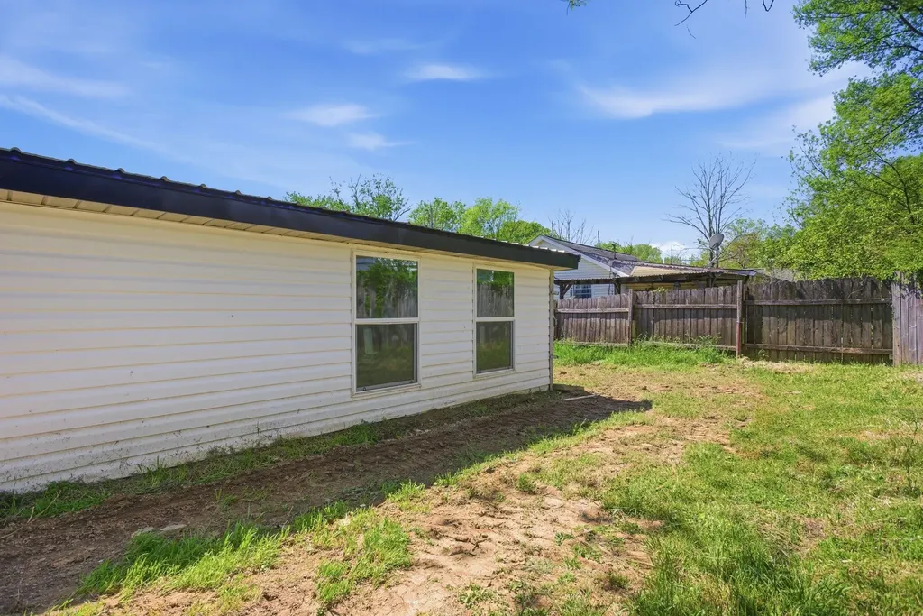505 E 17th Street Columbia TN 38401