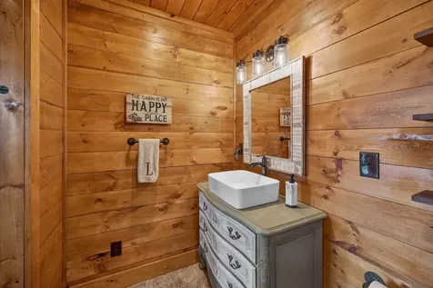 751 Bear Knob Lane Crawford TN 38554