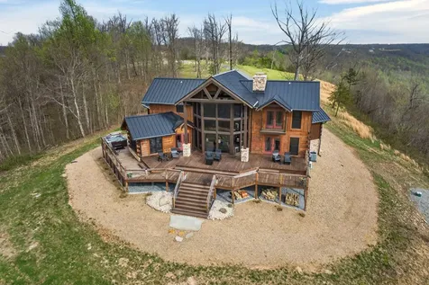 751 Bear Knob Lane Crawford TN 38554