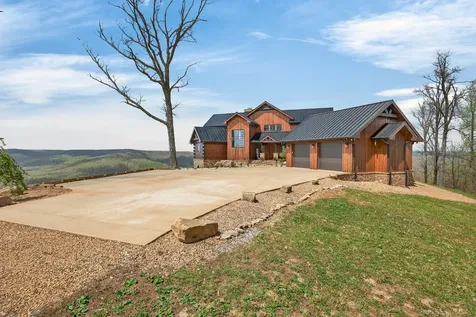 751 Bear Knob Lane Crawford TN 38554