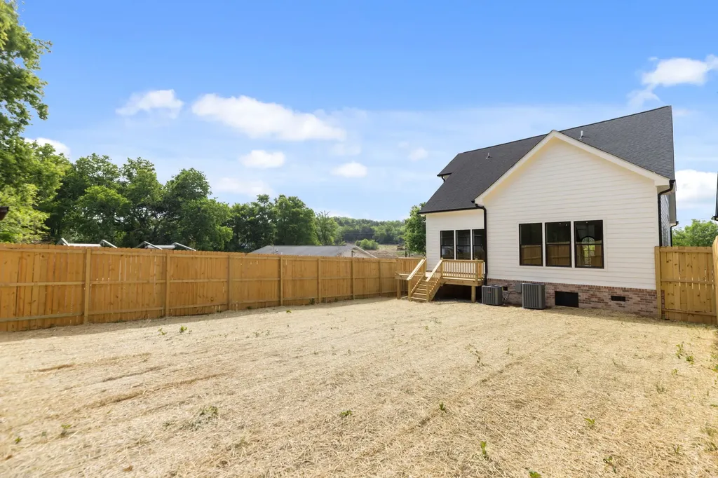644A W Green Lane Nashville TN 37207