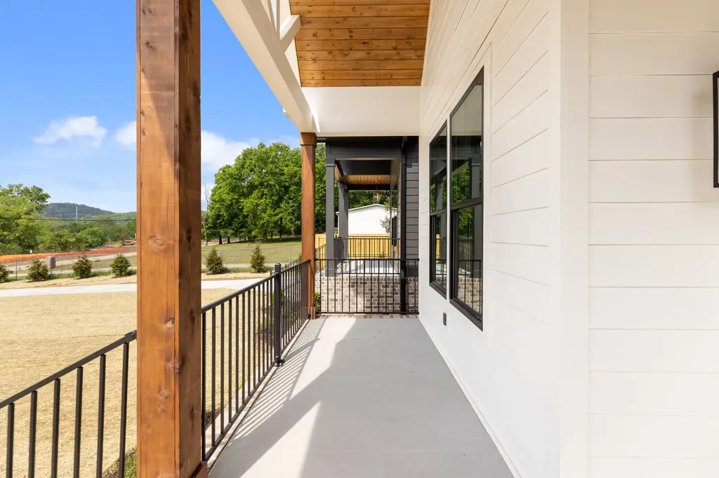 644A W Green Lane Nashville TN 37207
