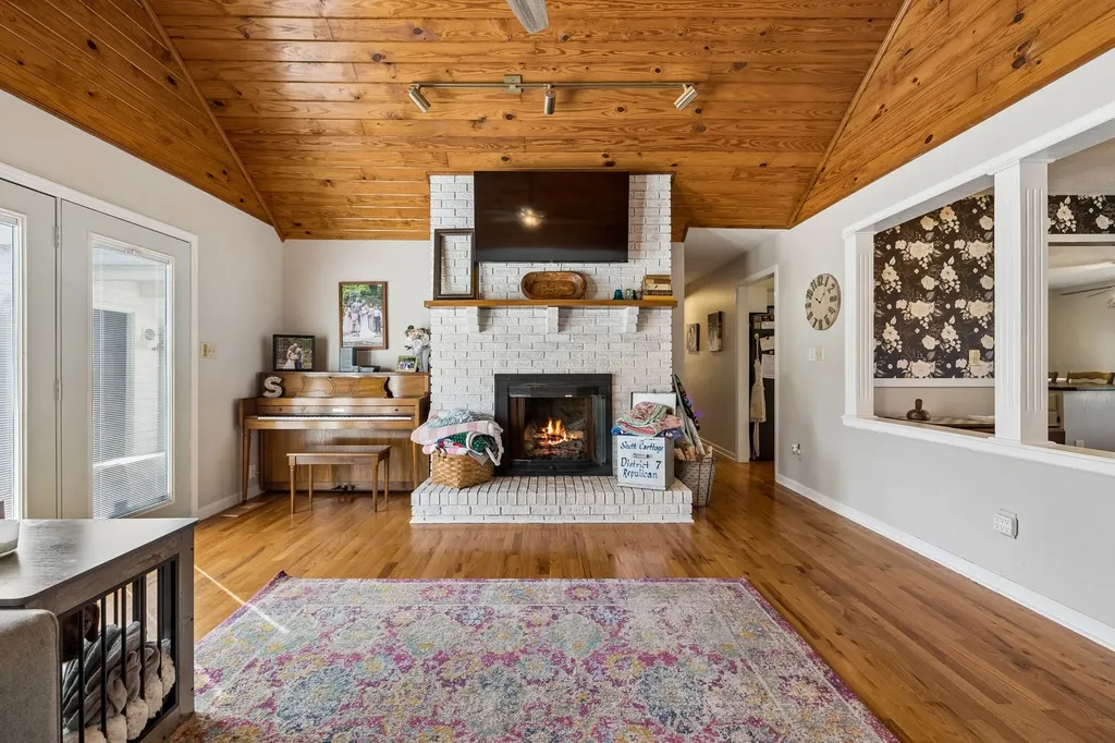 23 Elmwood Boulevard Carthage TN 37030