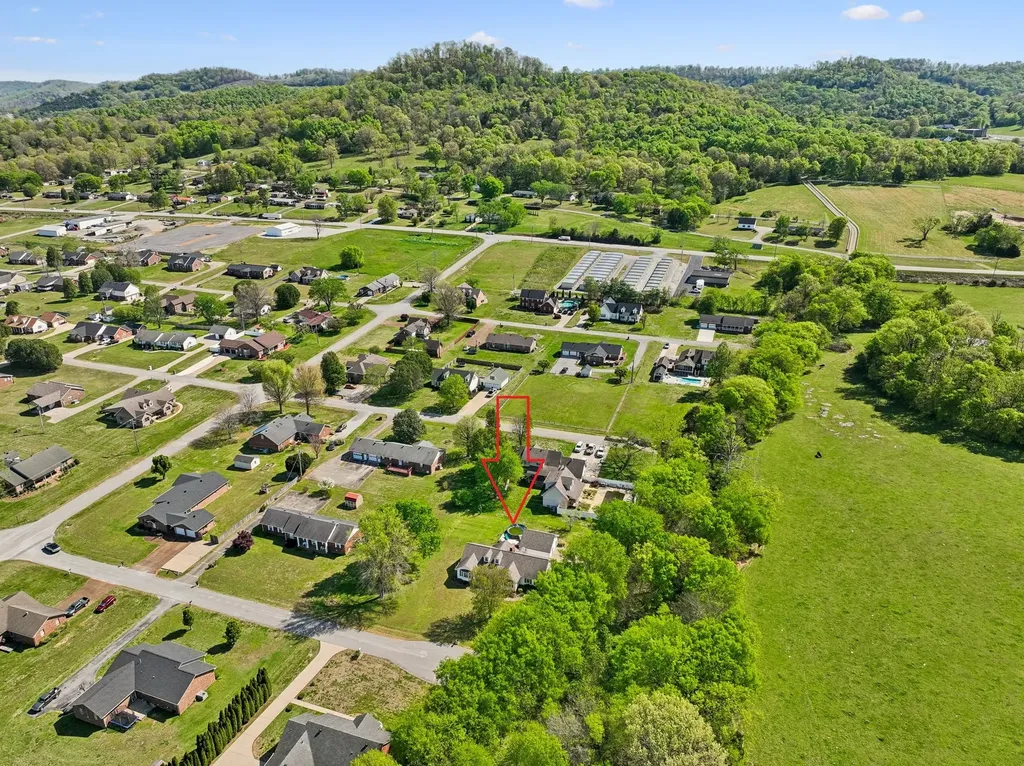 23 Elmwood Boulevard Carthage TN 37030