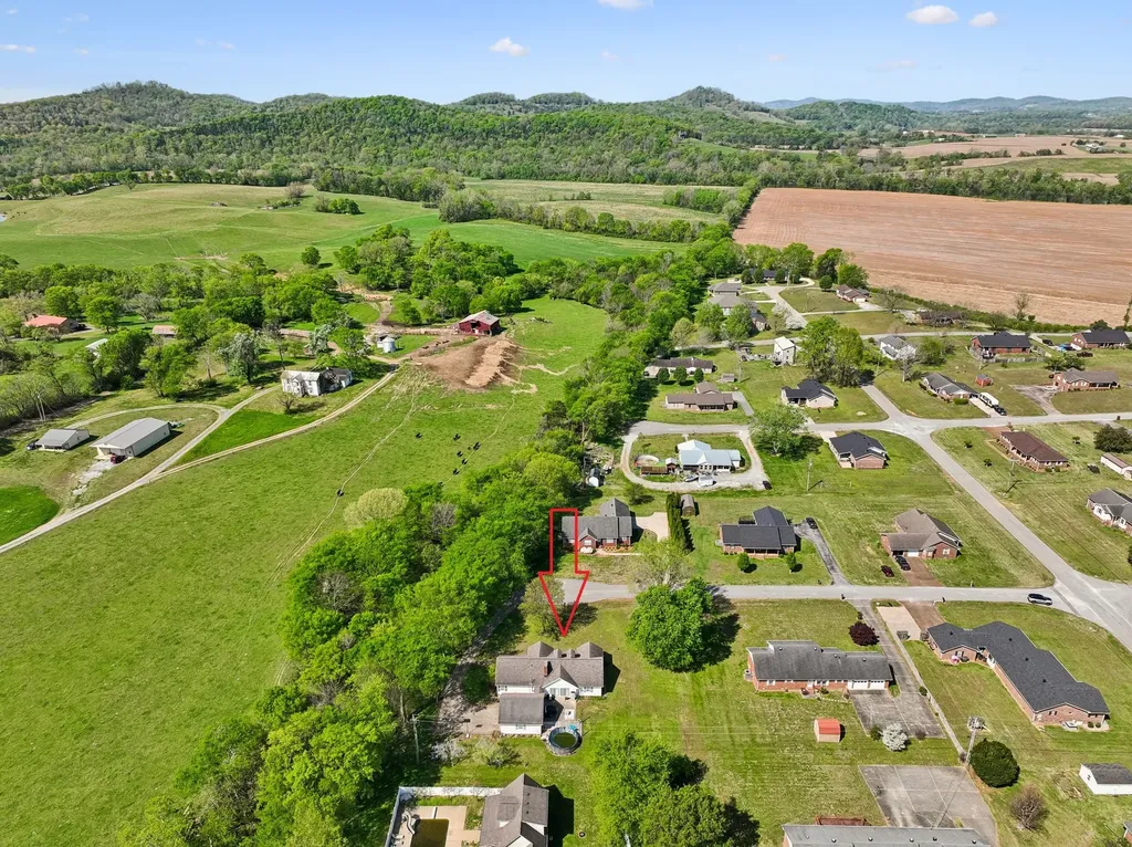 23 Elmwood Boulevard Carthage TN 37030