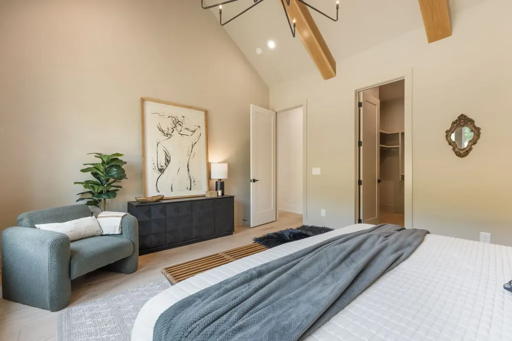 644 W Green Lane Nashville TN 37207