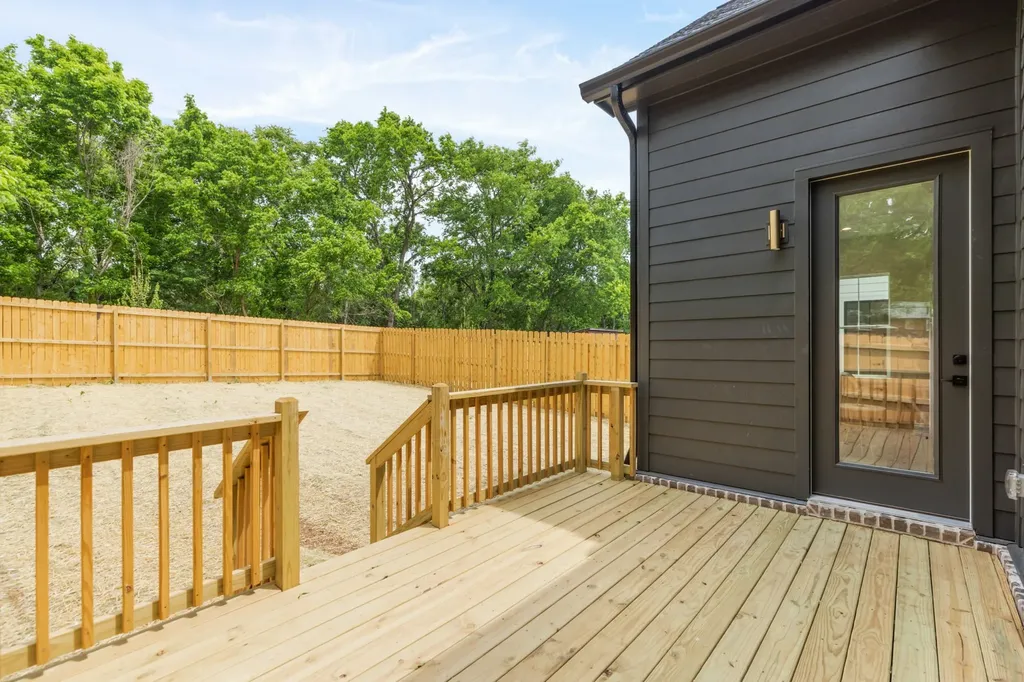 644 W Green Lane Nashville TN 37207