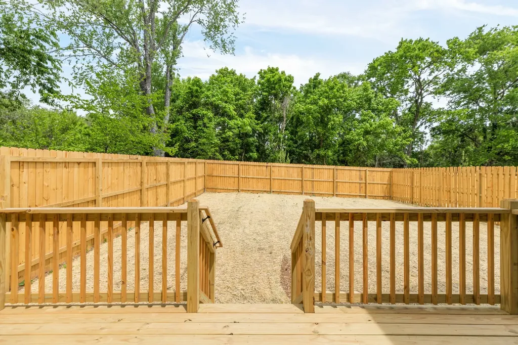 644 W Green Lane Nashville TN 37207