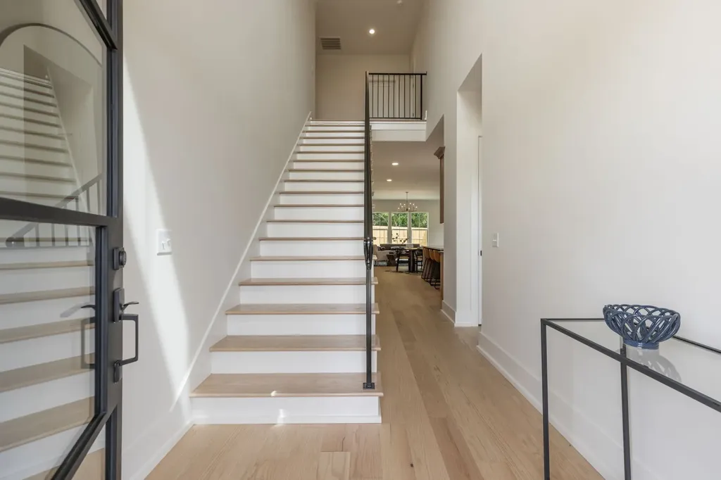 644 W Green Lane Nashville TN 37207
