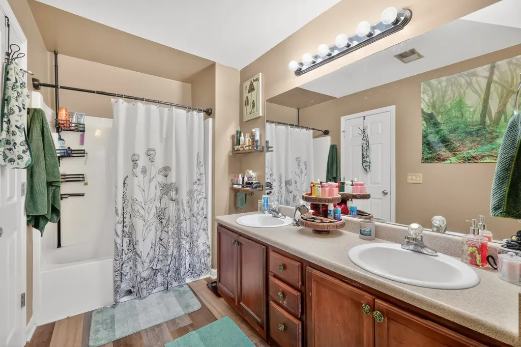 2820 Hydes Ferry Road Nashville TN 37218
