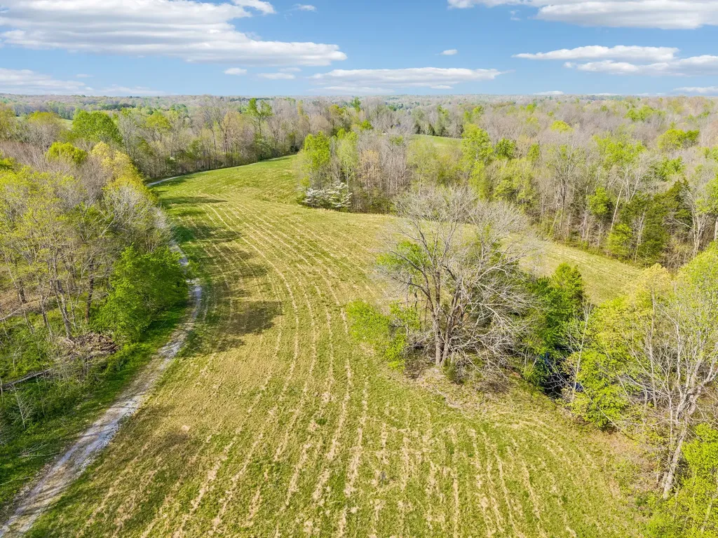 570 Piney Road, W Dickson TN 37055