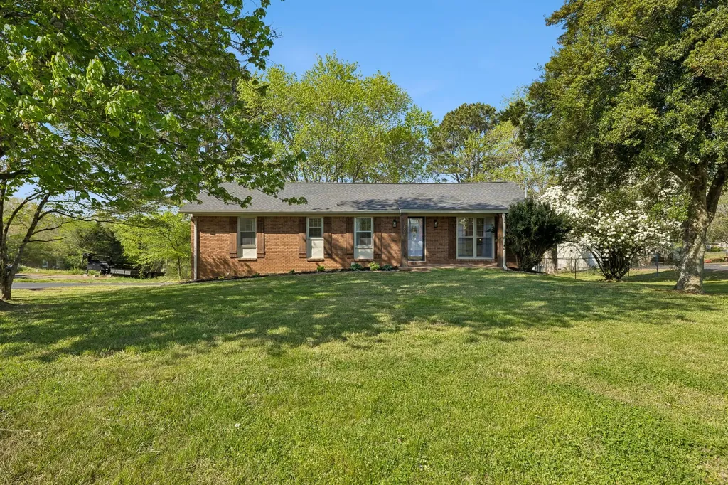 604 Blue Ridge Drive Columbia TN 38401