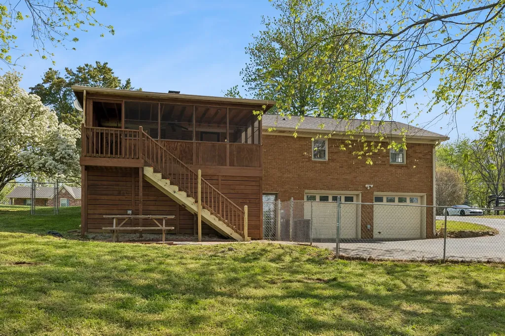 604 Blue Ridge Drive Columbia TN 38401
