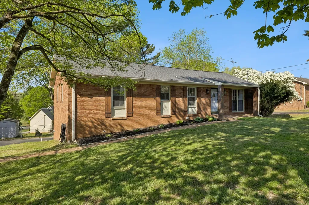 604 Blue Ridge Drive Columbia TN 38401