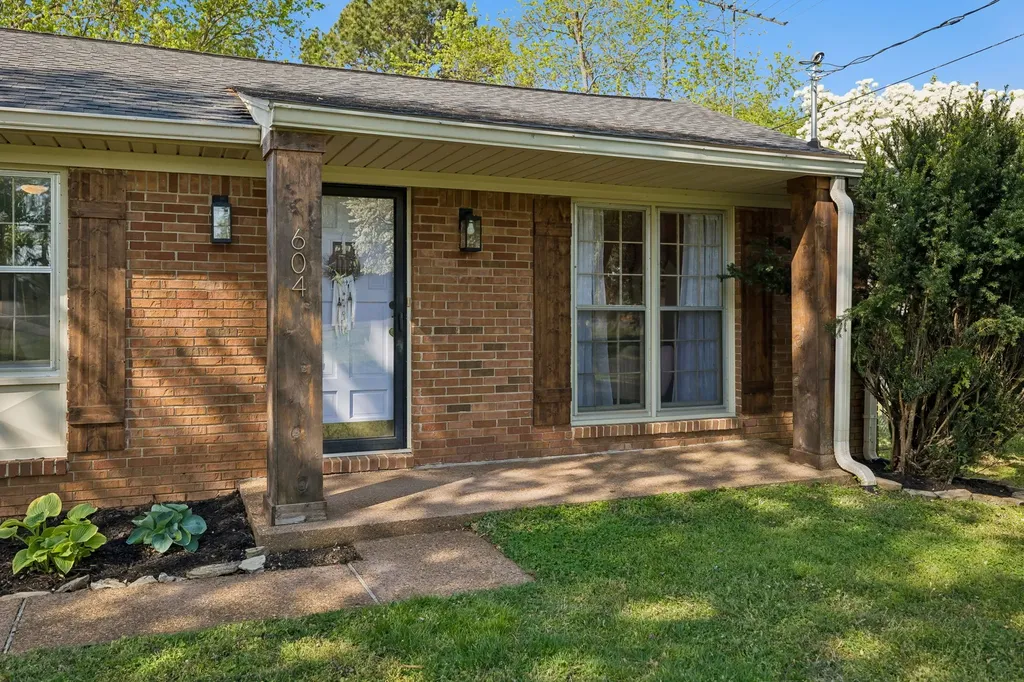 604 Blue Ridge Drive Columbia TN 38401