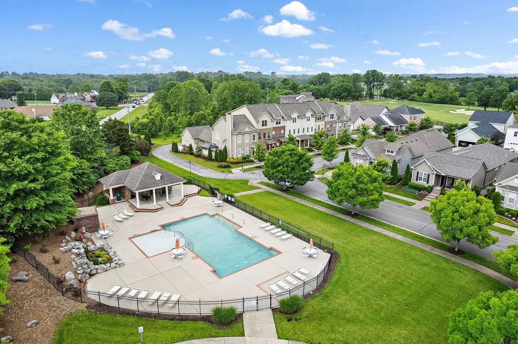 4305 Glassgow Road Spring Hill TN 37174