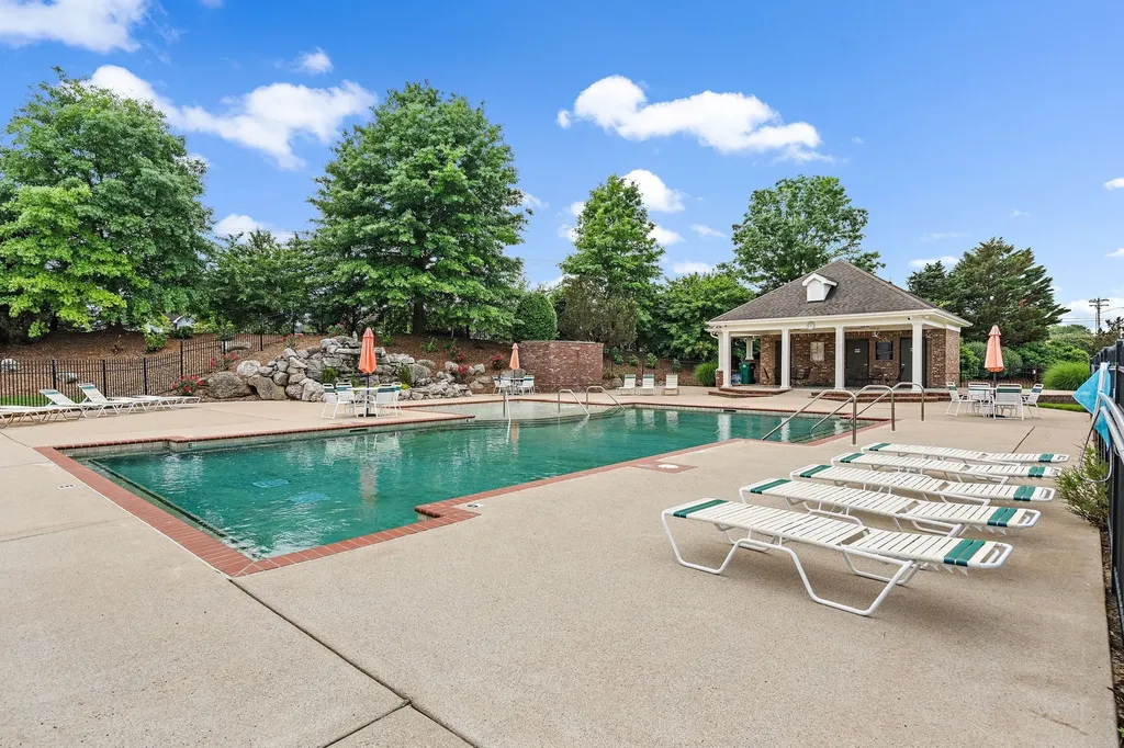 4305 Glassgow Road Spring Hill TN 37174