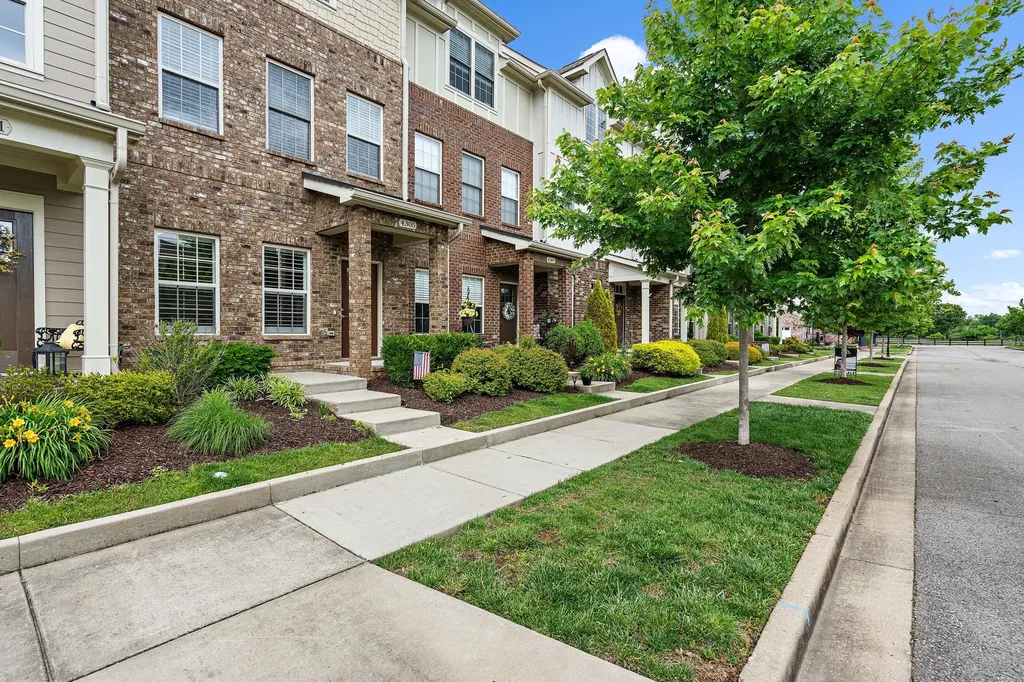 4305 Glassgow Road Spring Hill TN 37174
