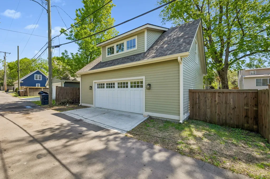 3806 Central Avenue Nashville TN 37205