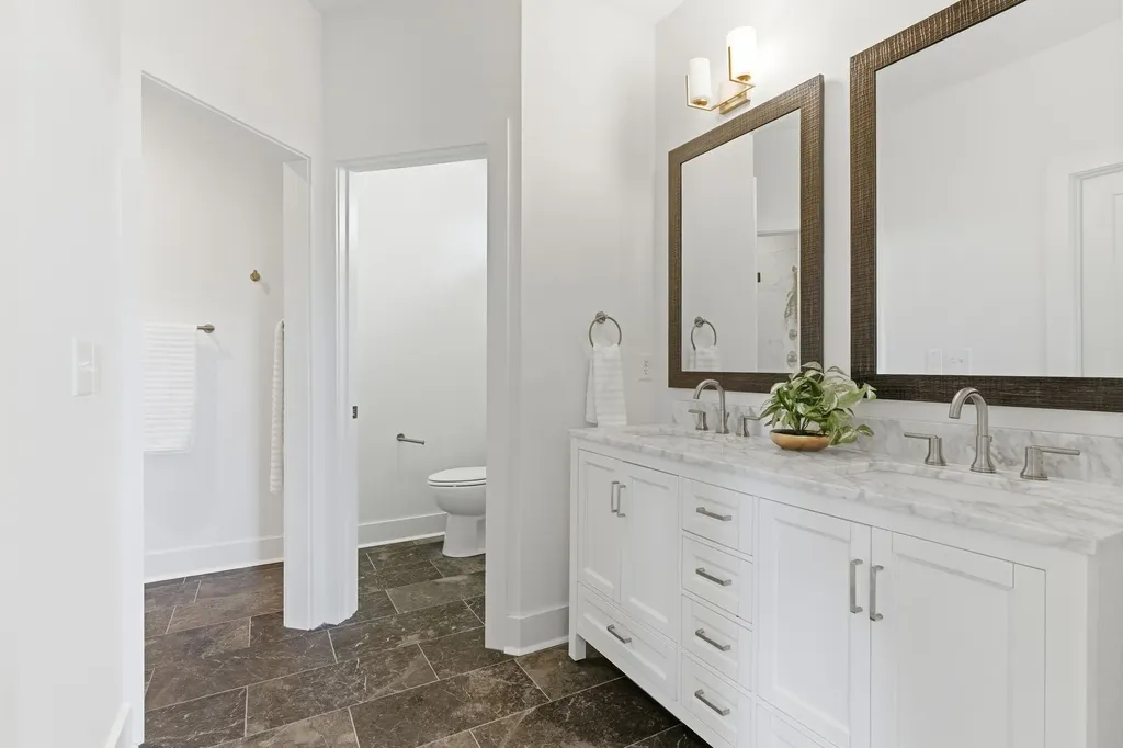 5823 Maxon Avenue Nashville TN 37209