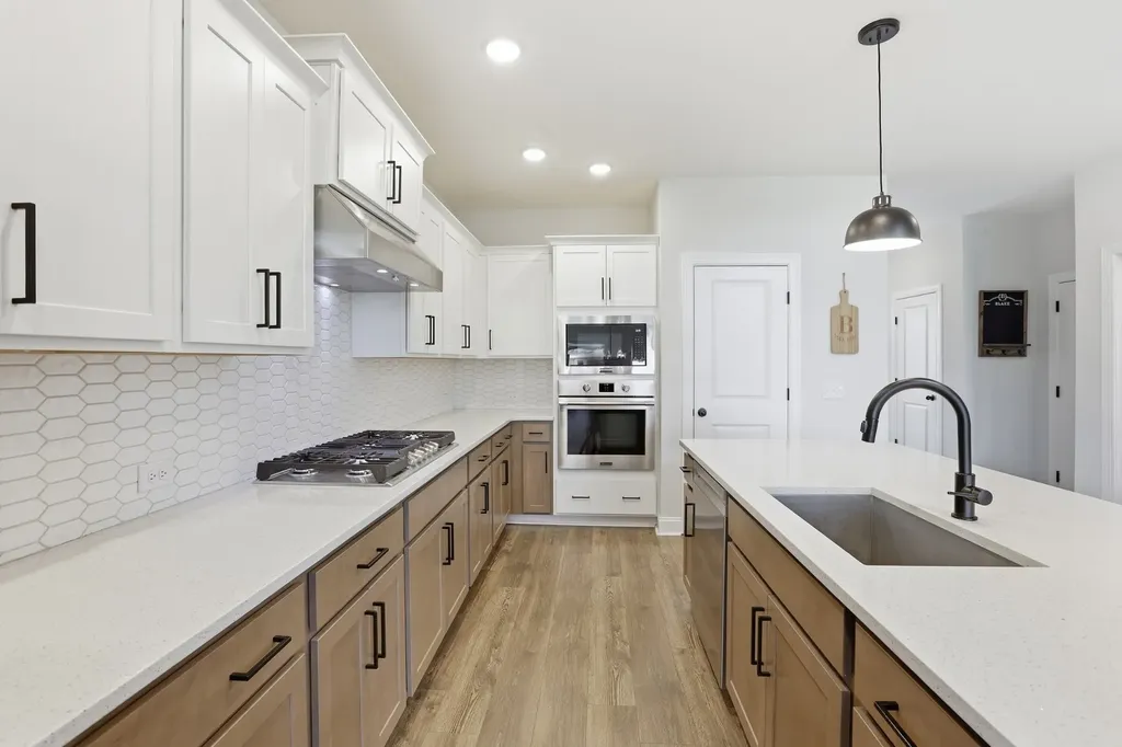 514 Stinson Court White House TN 37188