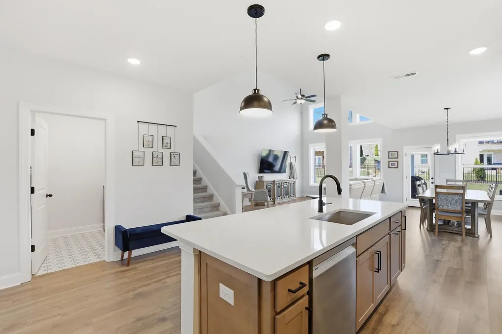 514 Stinson Court White House TN 37188
