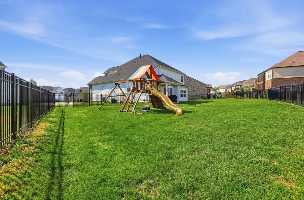514 Stinson Court White House TN 37188